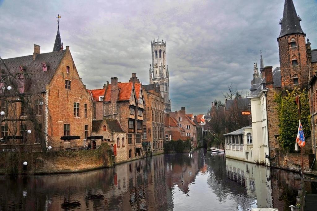 Guest House Huyze Die Maene Bruges Luaran gambar